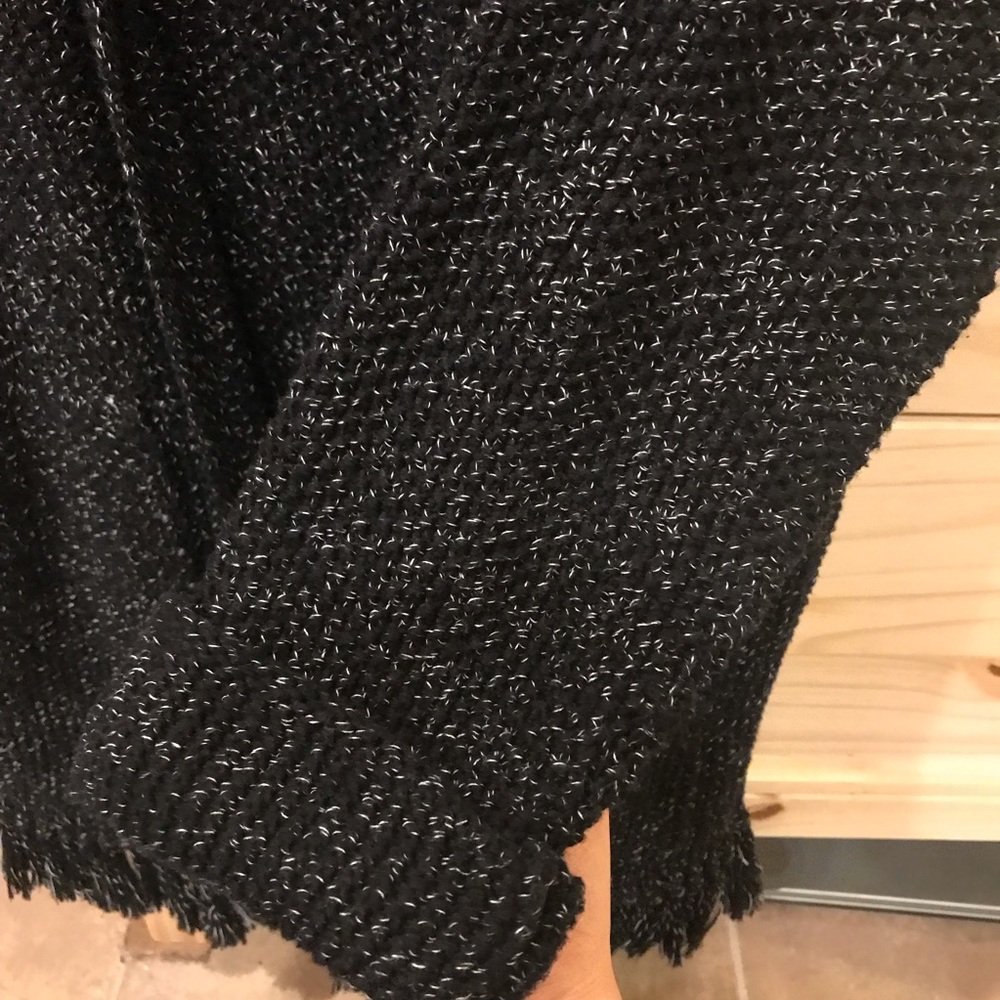 Cardigan - Picture 5 of 5